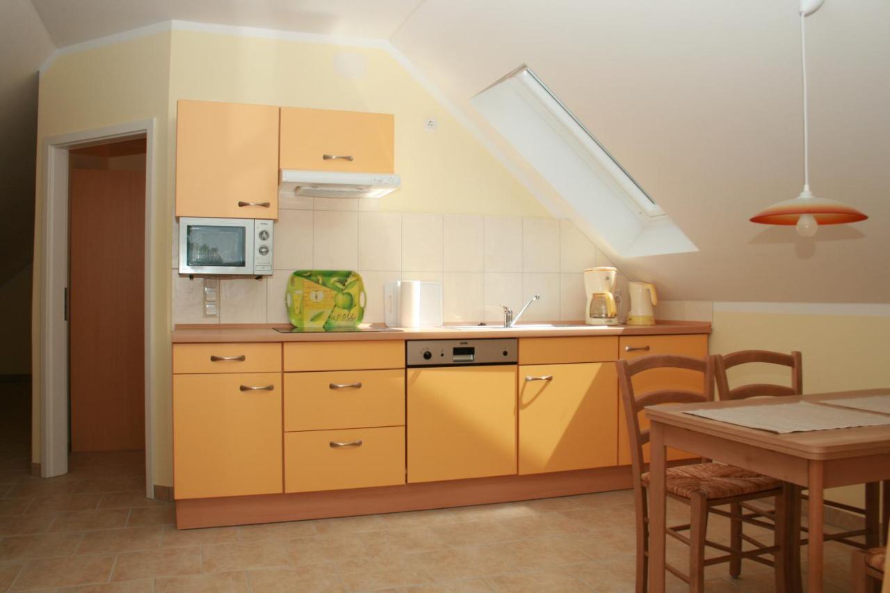 Ferienwohnung Ferienresidenz Am Strom Rostock Exterior foto