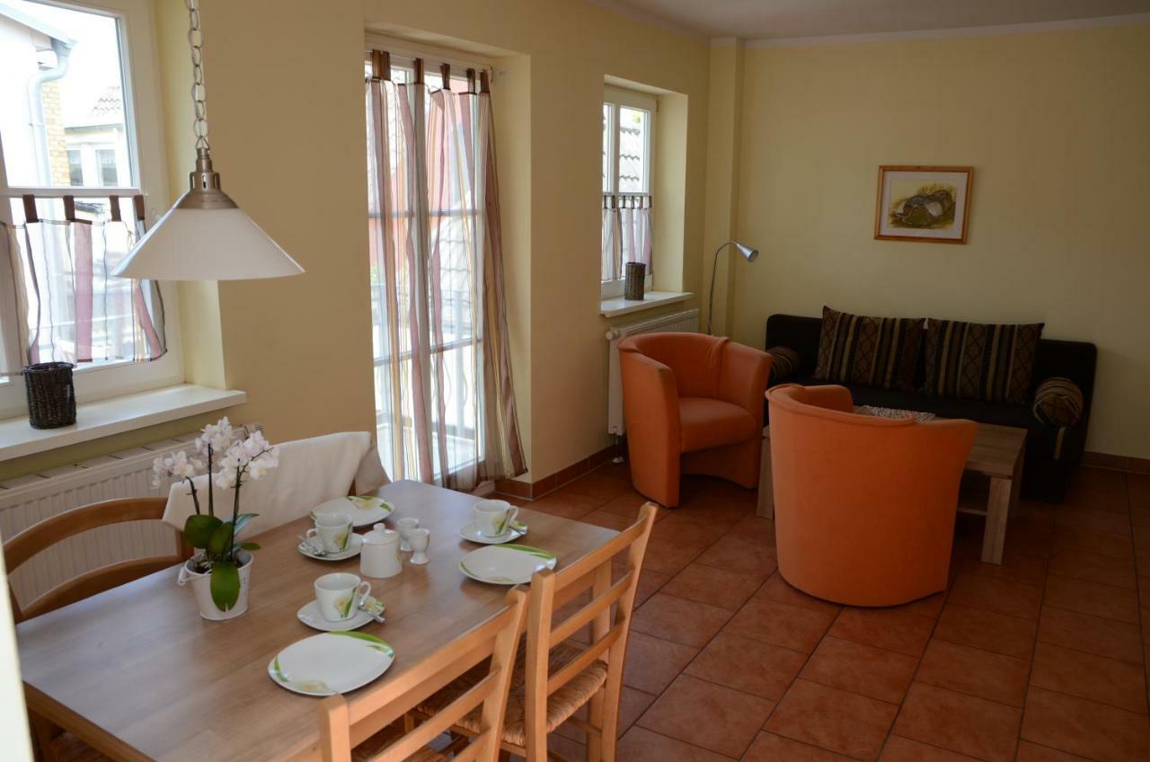 Ferienwohnung Ferienresidenz Am Strom Rostock Exterior foto